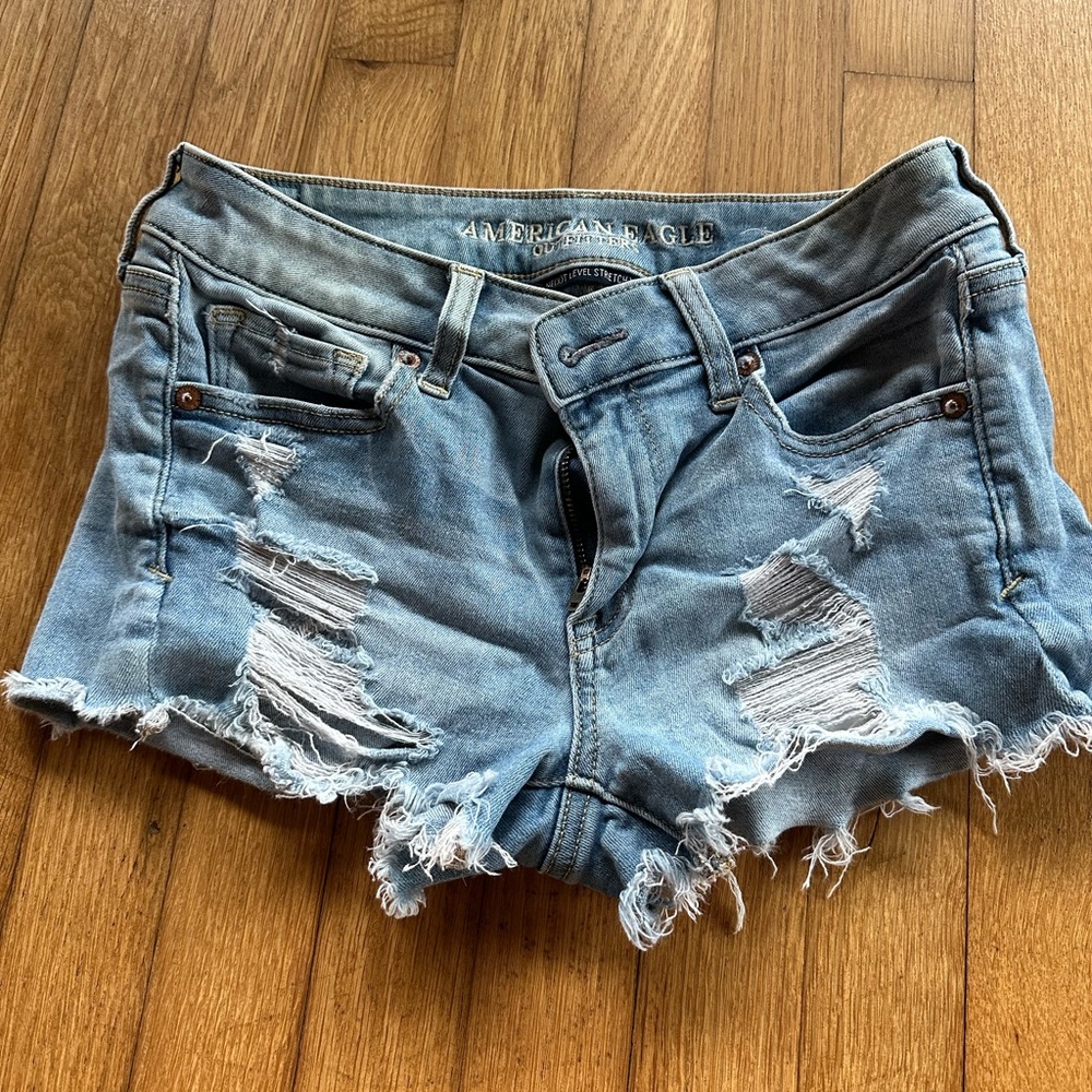 American Eagle Denim Shortie Shorts Next Level Stretchy US size: 4